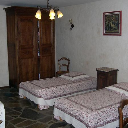 La Bergerie Bed and Breakfast Sainte-Eulalie-de-Cernon Δωμάτιο φωτογραφία