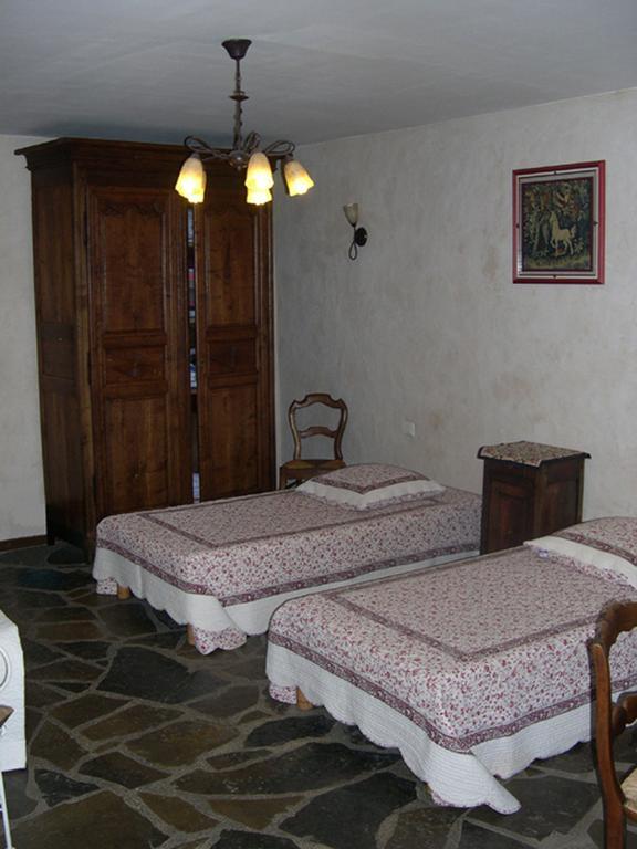 La Bergerie Bed and Breakfast Sainte-Eulalie-de-Cernon Δωμάτιο φωτογραφία
